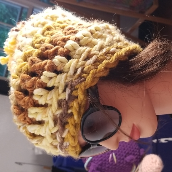 Handmade Crochet Slouchy Chunky Beanie w/ Pom - Picture 8 of 10